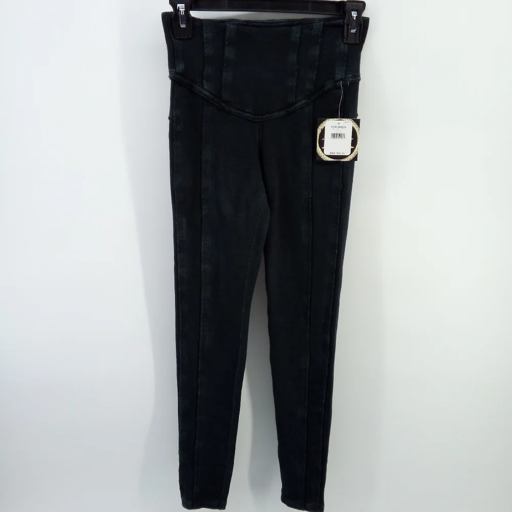 NWT Free People Movement Hybrid Leggings Black Gray Exposed Hem XS - Picture 13 of 15